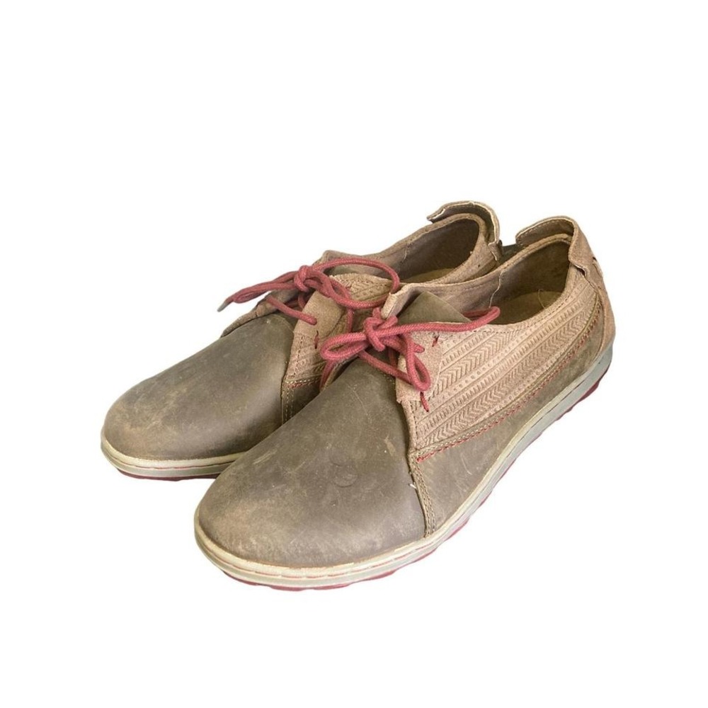 Size 9.5 Merrell woman's bungee‎ cord loafer sneakers